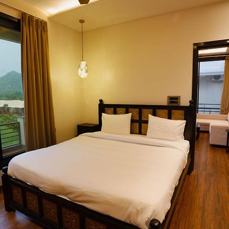 La Nature Hotels & Resorts Sikar ภายนอก รูปภาพ