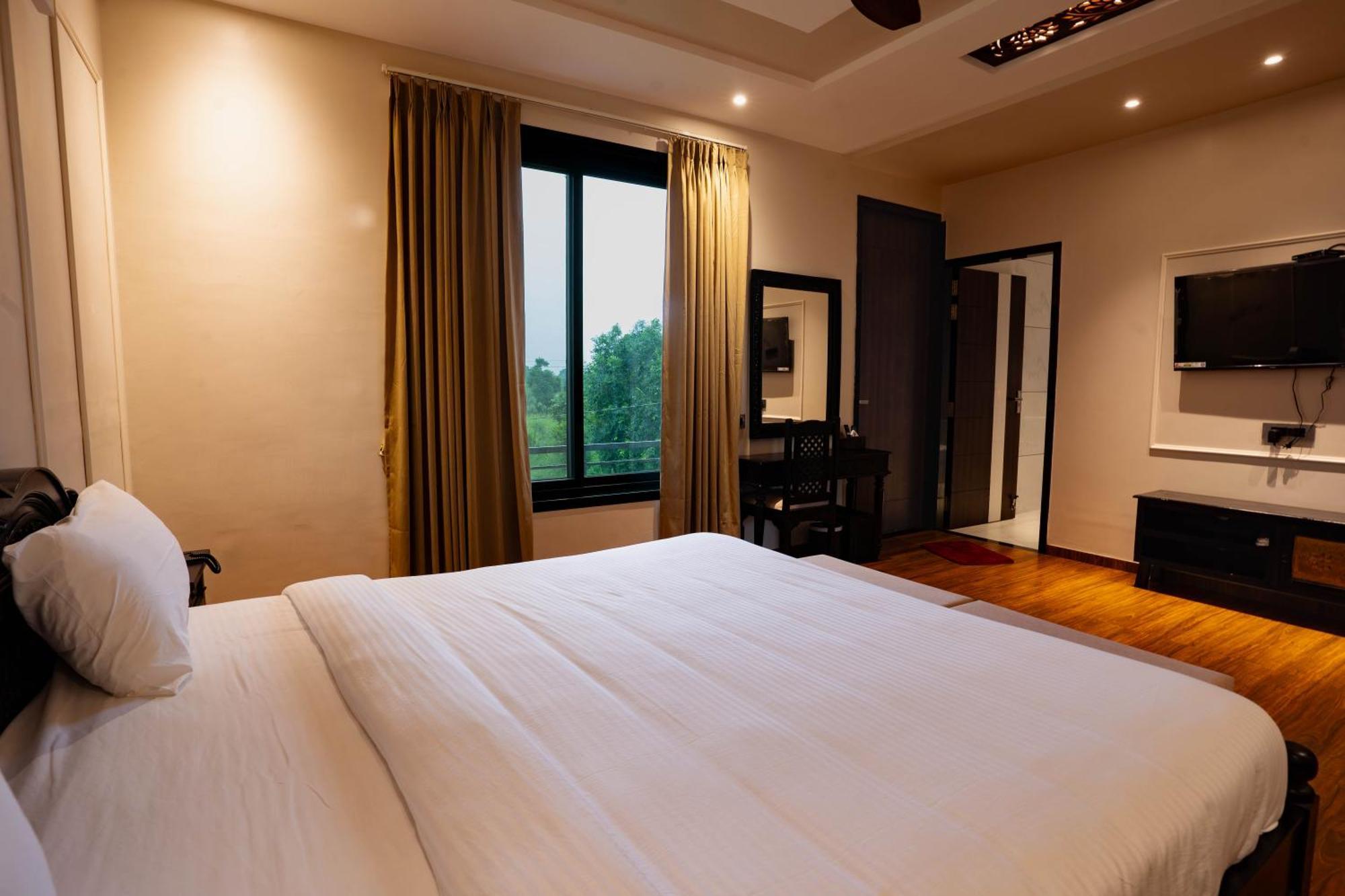 La Nature Hotels & Resorts Sikar ภายนอก รูปภาพ
