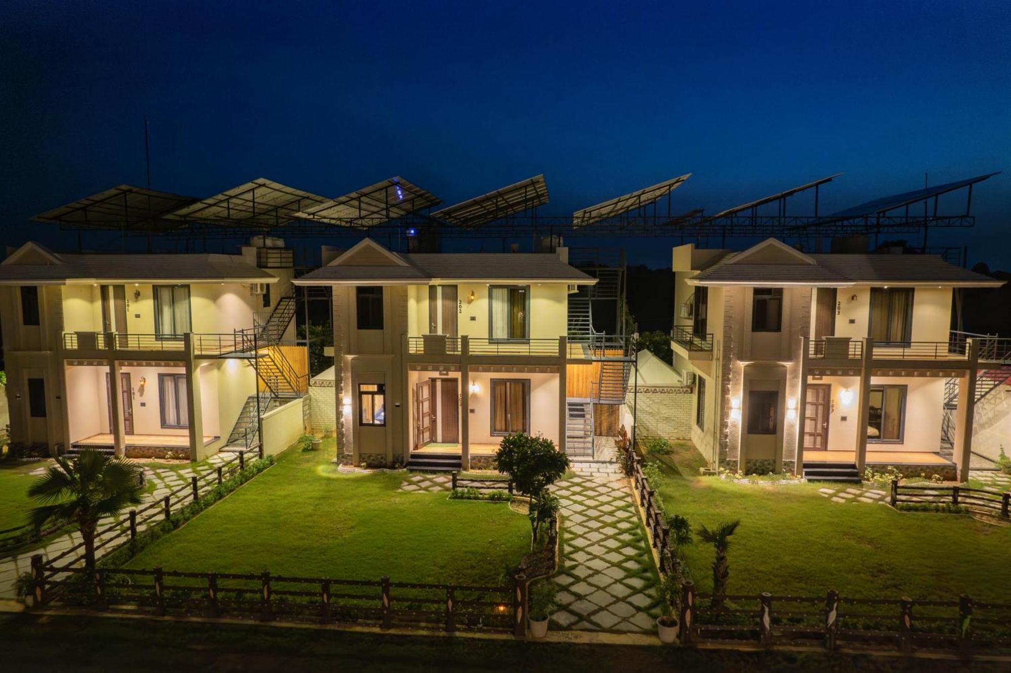 La Nature Hotels & Resorts Sikar ภายนอก รูปภาพ