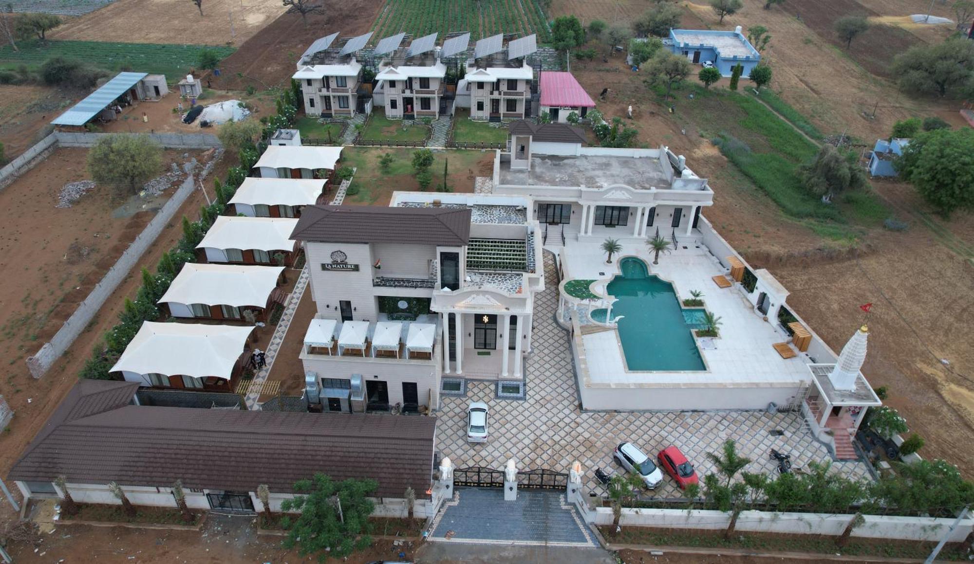 La Nature Hotels & Resorts Sikar ภายนอก รูปภาพ